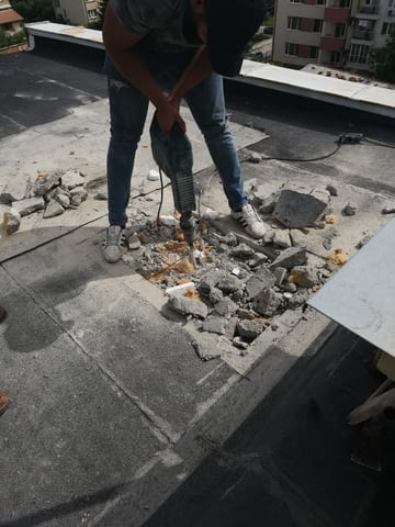 Кърти Чисти Извозва + Хамалски услуги София Bulgaria, Cargo Insurance, Disposal of Construction Waste, Boxing, Appliance Insurance, Furniture Insurance, Disposal of Household Appliances, Disposal of Old Furniture, Disposal of Construction Waste, Boxing, Unloading of Cargo, Loading of Cargo, Courtyards Cleaning, Basements Cleaning, Roofs Cleanup, 8 ton - city of Sofia | Transport - снимка 2