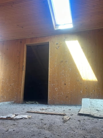 КЪЩА с двор в с. Марково - Пловдив 2-етажна, Тухла, 152 м2 - село Марково | Къщи / Вили - снимка 8