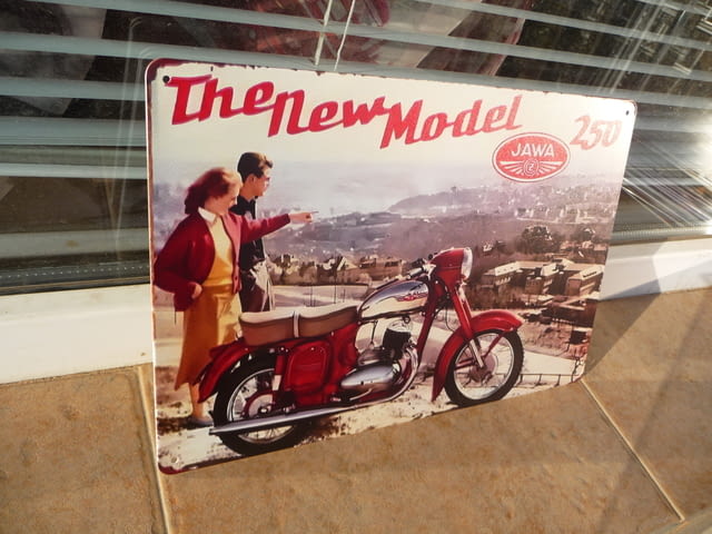 Метална табела мотор Jawa 250 The new model реклама новия модел ретро - снимка 2