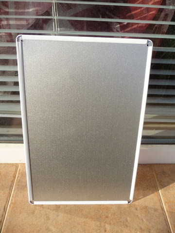 Метална табела Кока Кола Coca Cola червен панталон пуловер рекламна безалкохолна напитка - снимка 3