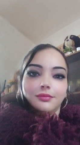 Малкото миньонче си търси за баба Звъннете като види тази обява - снимка 11