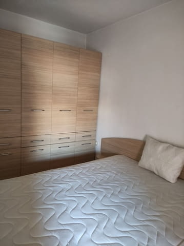 Продавам етаж от къща четиристаен апартамент в супер центъра на Пловдив - снимка 9