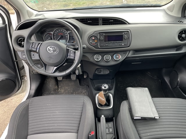 Toyota Yaris P13, 1.0i, 72 ph., 5 sp., engine 1KR-FE, KSP130 2020, 57 000 km., euro 6D, Тойота Ярис - снимка 8