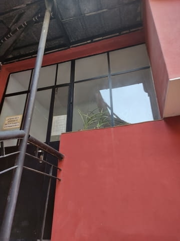 Продава се апартамент в центъра с обзавеждане 3-стаен, 117 м2, Тухла - град Пловдив | Апартаменти - снимка 3