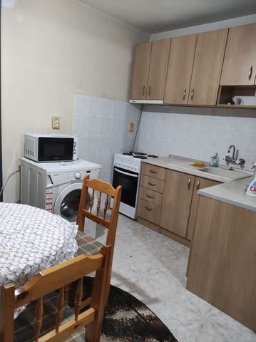 Продава се апартамент в центъра с обзавеждане 3-стаен, 117 м2, Тухла - град Пловдив | Апартаменти - снимка 5