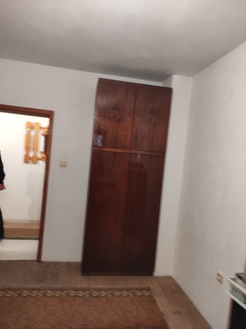 Продава се апартамент в центъра с обзавеждане 3-стаен, 117 м2, Тухла - град Пловдив | Апартаменти - снимка 9