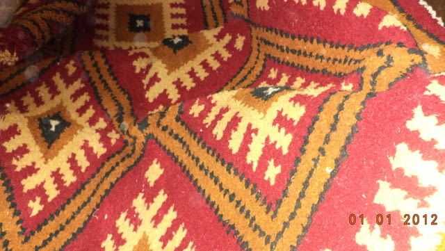 На вашето внимание - 70 годишни китеници и килим, city of Plovdiv | Curtains & Carpets - снимка 7