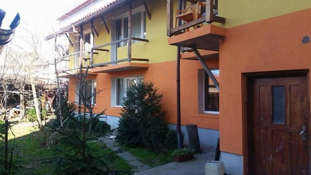 Давам стаи под наем в с. Лозен - village Gorni Lozеn | Hotel - снимка 9
