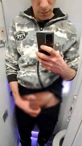 Обрязана патка / 19см хуй - city of Kneja | Men looking for Women - снимка 2