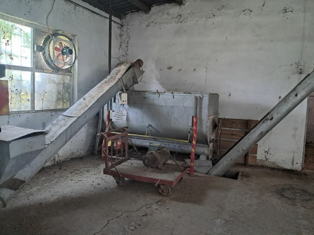 Давам под наем Фуражна кухня в с.Смочан, village Smochan | Industrial Facilities - снимка 1